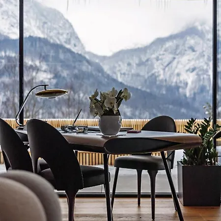 Sofija Gozd Martuljek