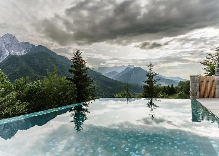 Sofija 4* 고즈드마툴렉