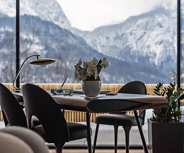 Sofija غوزد مارتوليك